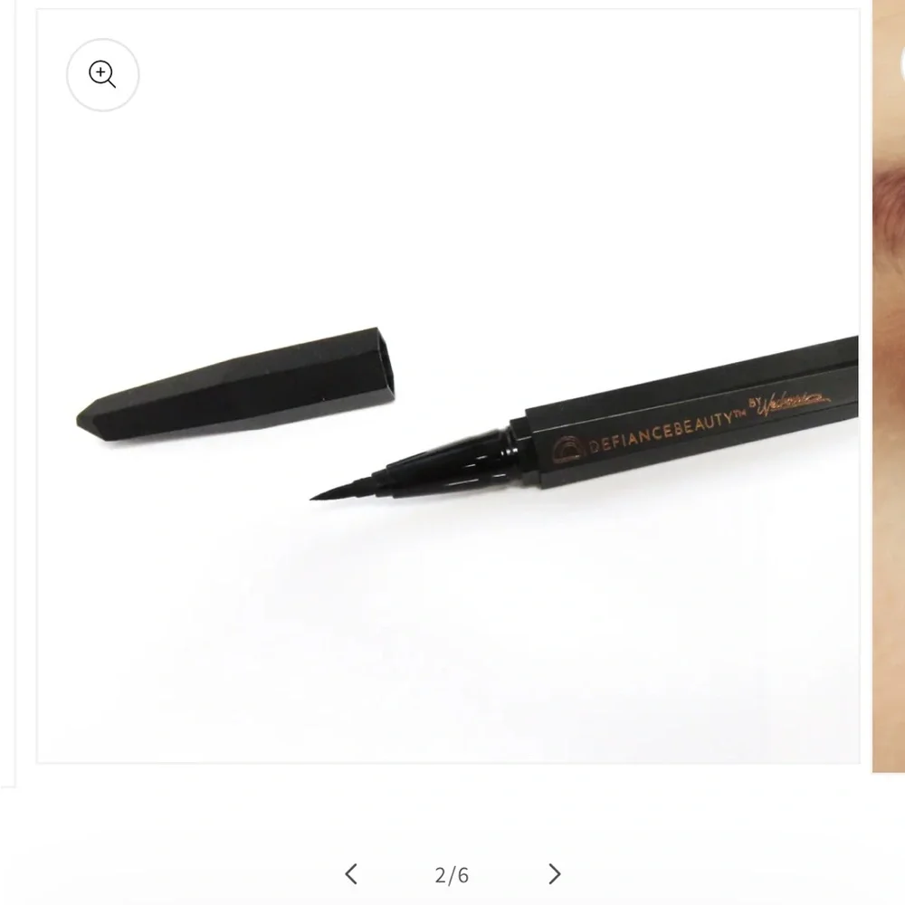 Defiance Beauty infinity liquid eyeliner carbon black new in box vegan